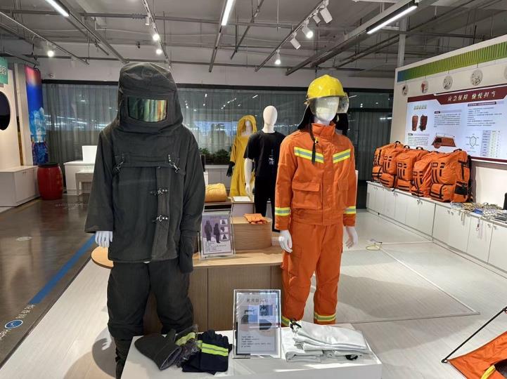 Basalt fiber fire clothing for extreme environment protection